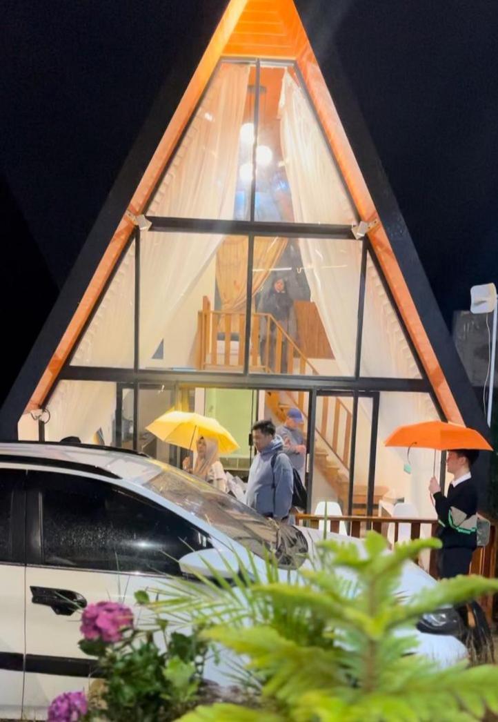 Agriya Lubis Cabin Diyeng Exterior photo